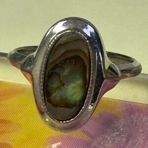 Vintage Rare AVON Abalone Shell Silver Tone Ring 5g Size 9